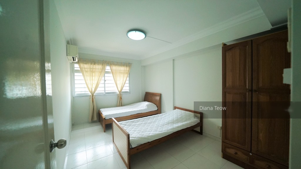 Blk 355 Tampines Street 33 (Tampines), HDB 5 Rooms #188902392